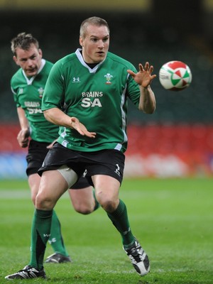 27.11.08 - Wales Rugby Training - Gethin Jenkins in action during training. 