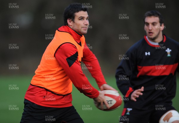 271112 - Wales Rugby Training -Mike Phillips during training