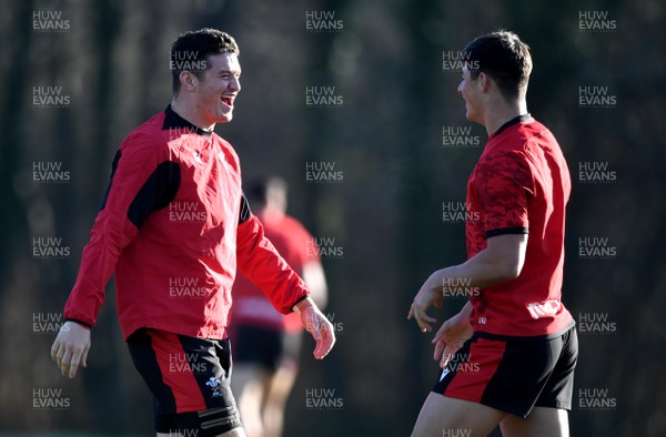 271120 - Wales Rugby Training - James Botham and Louis Rees-Zammit during training