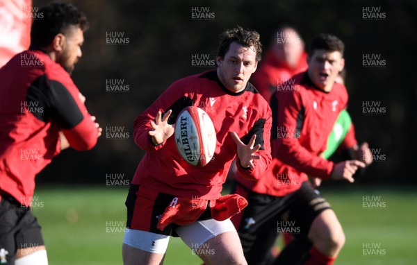 271120 - Wales Rugby Training - Ryan Elias during training