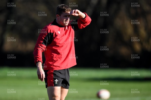 271120 - Wales Rugby Training - Leigh Halfpenny during training