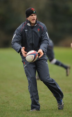 28.01.08 - Wales Rugby Training - Jamie Roberts in action during training 