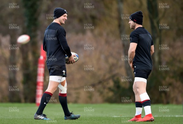 280119 - Wales Rugby Training - Dan Biggar and Gareth Davies during training