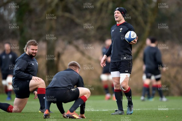 280119 - Wales Rugby Training - Dan Biggar during training