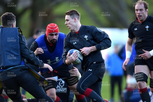 280119 - Wales Rugby Training - Liam Williams during training