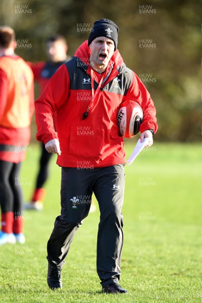 280120 - Wales Rugby Training - Stephen Jones