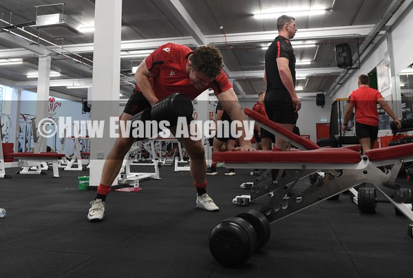 280122 - Wales Rugby Training - Will Rowlands during a gym session