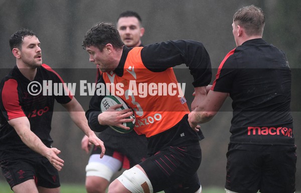 280122 - Wales Rugby Training - Will Rowlands during training