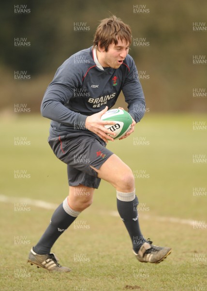 28.02.08 - Wales Rugby Training - Ryan Jones in action during training 