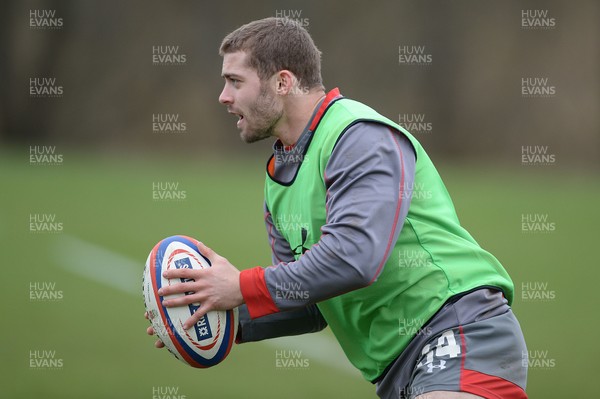 280214 - Wales Rugby Training -Leigh Halfpenny during training