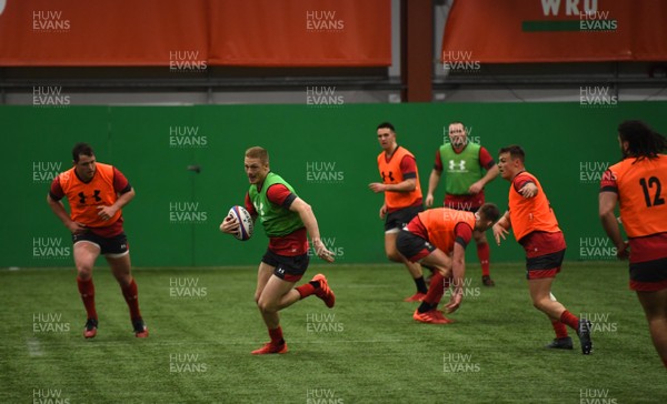 280220 - Wales Rugby Training - Johnny McNicholl during training