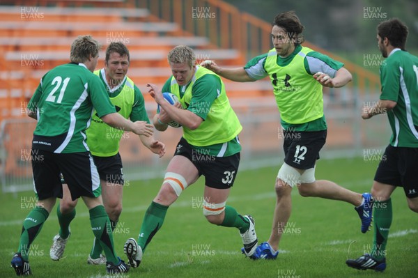 28.05.09 - Wales Rugby Training - Bradley Davies during training. 