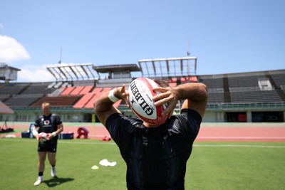 280625 - Wales Rugby Training Session in Kitakyushu - Liam Belcher