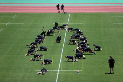 280625 - Wales Rugby Training Session in Kitakyushu - General View of training at Honjo Athletic Park