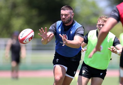 280625 - Wales Rugby Training Session in Kitakyushu - Gareth Thomas during training