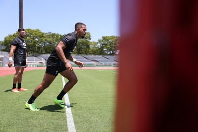 280625 - Wales Rugby Training Session in Kitakyushu - Ben Thomas during training