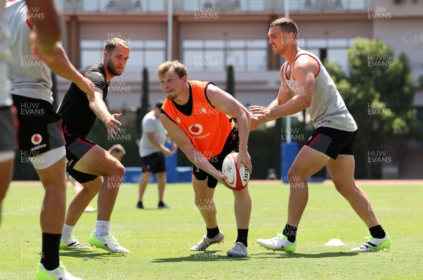 280723 - Wales Rugby Training taking place in Turkey, in preparation for the Rugby World Cup - Nick Tompkins during training