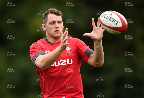 280819 - Wales Rugby Training - Ryan Elias during training