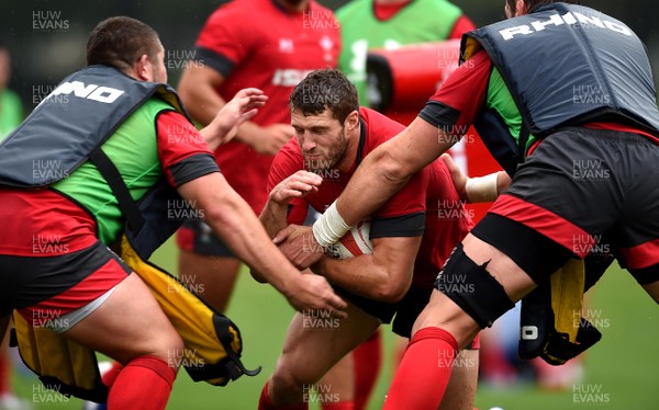 280819 - Wales Rugby Training - Jonah Holmes during training
