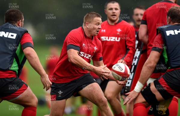 280819 - Wales Rugby Training - James Davies during training