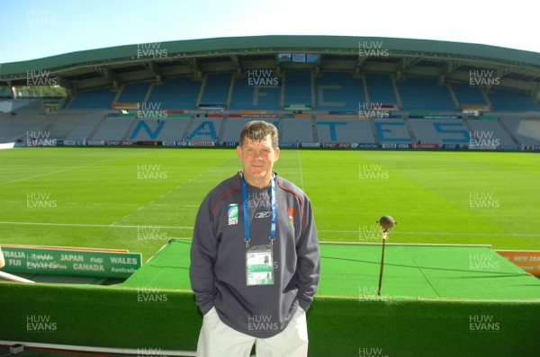 28.09.07 - Wales Rugby World Cup Training - Wales Coach, Gareth Jenkins looks around the stadium in Nantes where his team will play Fiji 