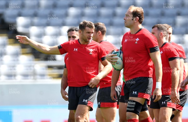 280919 - Wales Rugby Training - Dan Biggar and Alun Wyn Jones during training