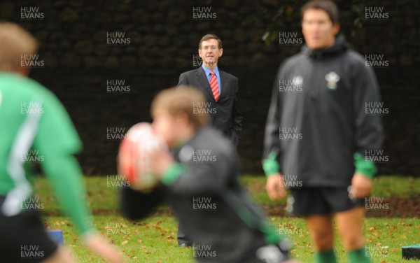 28.10.08 - Wales Rugby Training - WRU Chief Executive, Roger Lewis looks on during training. 