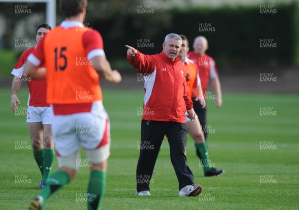 28.10.09 - Wales Rugby Training - Head coach Warren Gatland during training. 