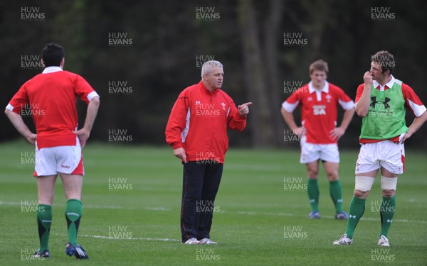 28.10.09 - Wales Rugby Training - Head coach Warren Gatland during training. 
