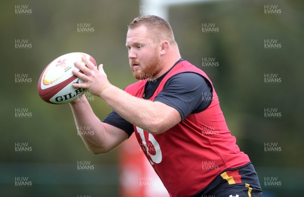 281016 - Wales Rugby Training -Samson Lee during training