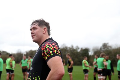281025 - Wales Rugby Training in their first week of camp for this years Quilter Nations Series - Brodie Coghlan during training