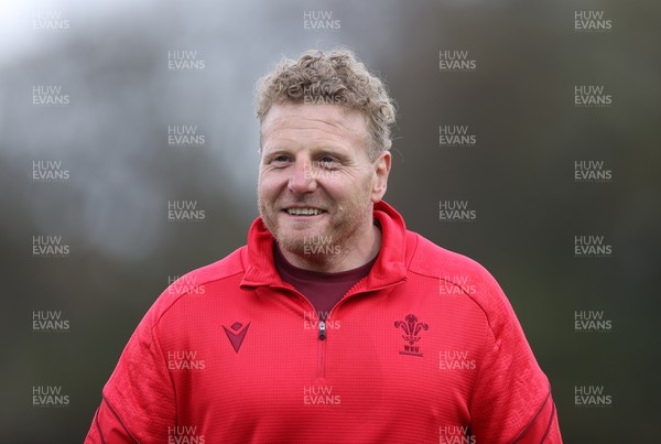 281025 - Wales Rugby Training in their first week of camp for this years Quilter Nations Series - Duncan Jones, Scrum Coach during training