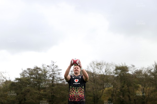 281025 - Wales Rugby Training in their first week of camp for this years Quilter Nations Series - Dewi Lake during training