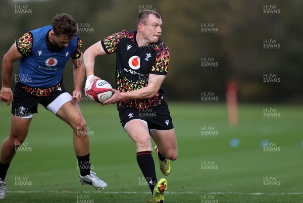 281025 - Wales Rugby Training in their first week of camp for this years Quilter Nations Series - Nick Tompkins during training