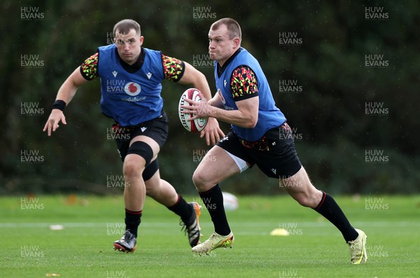 281025 - Wales Rugby Training in their first week of camp for this years Quilter Nations Series - Nick Tompkins during training