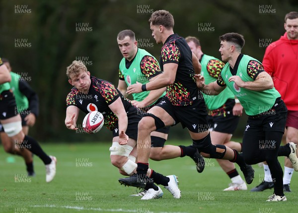 281025 - Wales Rugby Training in their first week of camp for this years Quilter Nations Series - Jac Morgan during training