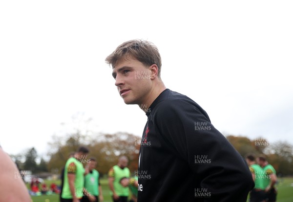 281025 - Wales Rugby Training in their first week of camp for this years Quilter Nations Series - Jacob Beetham during training