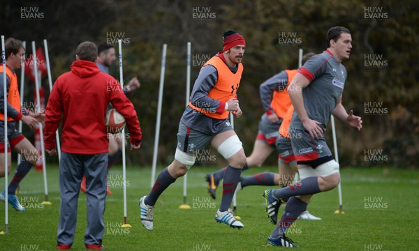 281113 - Wales Rugby Training -Alun Wyn Jones during training