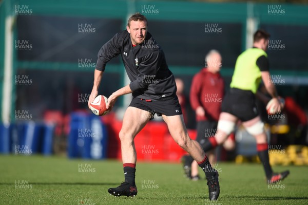 281117 - Wales Rugby Training - Hadleigh Parkes