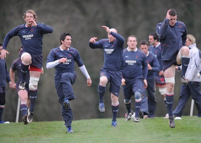 29.01.08 - Wales Rugby Training - Alun Wyn Jones, James Hook, Tom Shanklin and Ian Evans in action during training 