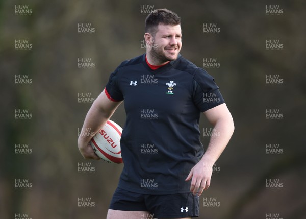 290118 - Wales Rugby Training - Rob Evans during training