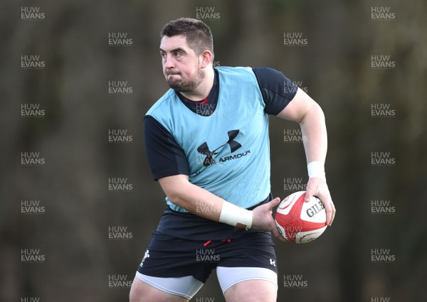 290118 - Wales Rugby Training - Wyn Jones during training