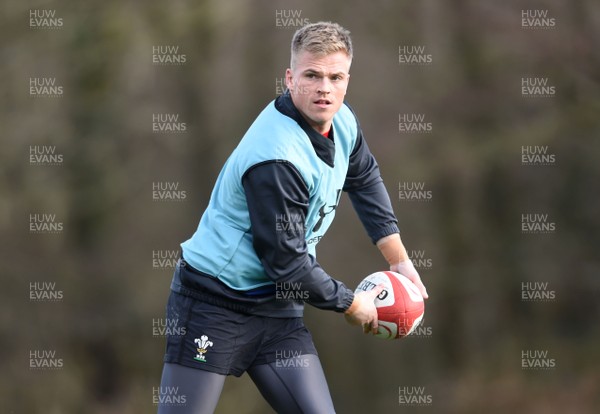 290118 - Wales Rugby Training - Gareth Anscombe during training