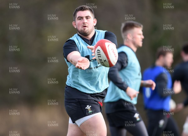 290118 - Wales Rugby Training - Wyn Jones during training
