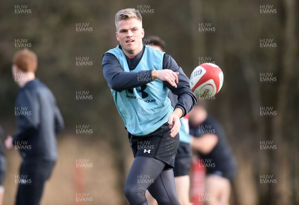 290118 - Wales Rugby Training - Gareth Anscombe during training