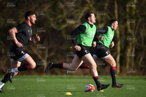 290118 - Wales Rugby Training - Hallam Amos during training