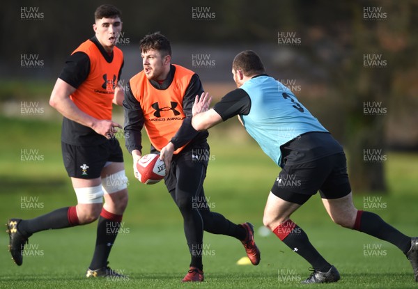 290118 - Wales Rugby Training - Steff Evans during training