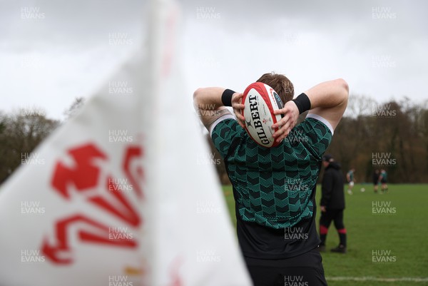 290224 - Wales Rugby Training - Evan Lloyd during training