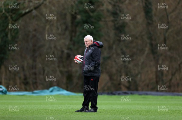 290224 - Wales Rugby Training - Warren Gatland, Head Coach during training
