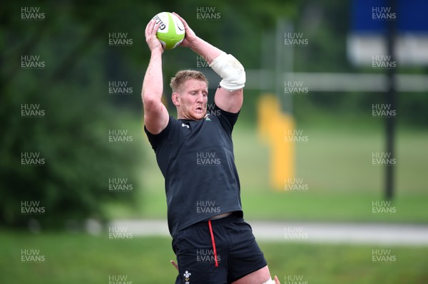 290518 - Wales Rugby Training - Bradley Davies during training